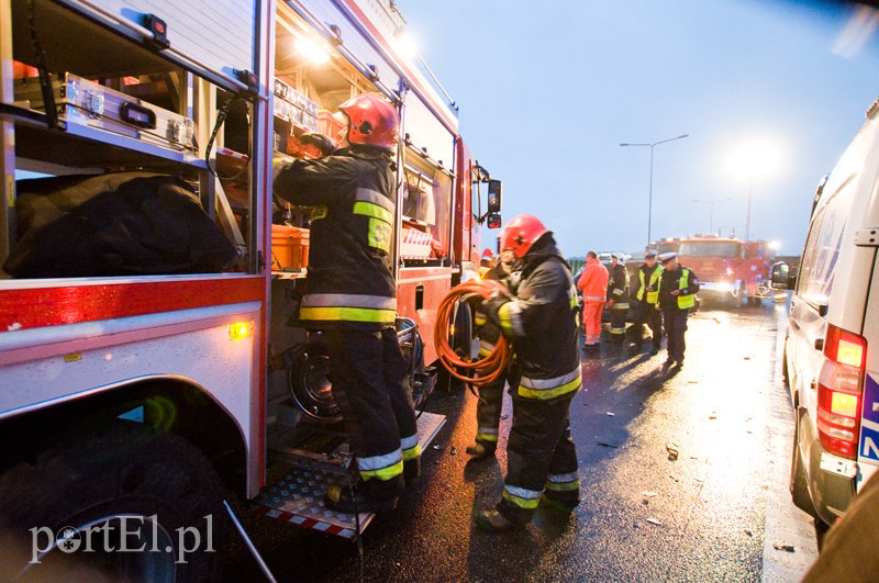  Wypadek na obwodnicy. Uwaga na korki! zdjęcie nr 118707