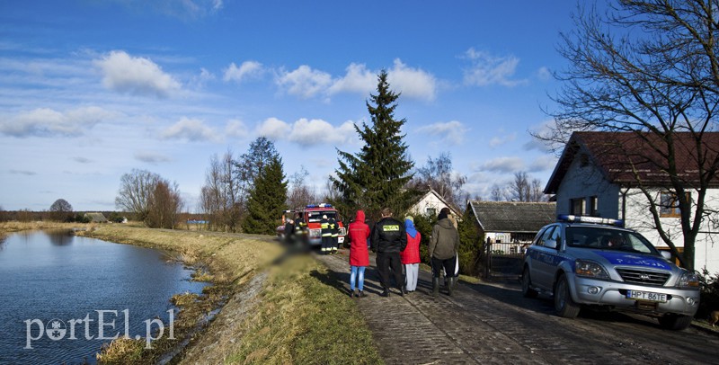  Ciało mężczyzny w rzece zdjęcie nr 121405