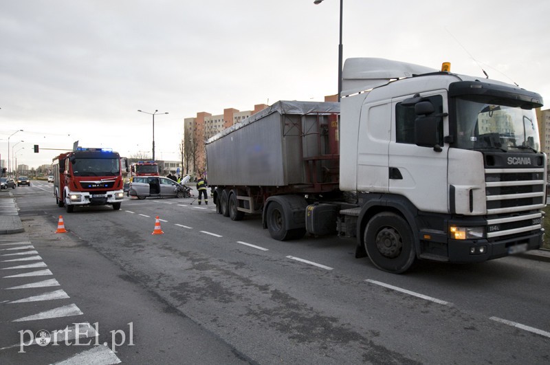  Kolizja z ciężarówką na Ogólnej zdjęcie nr 121516