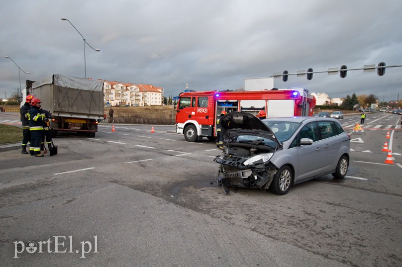  Kolizja z ciężarówką na Ogólnej zdjęcie nr 121521