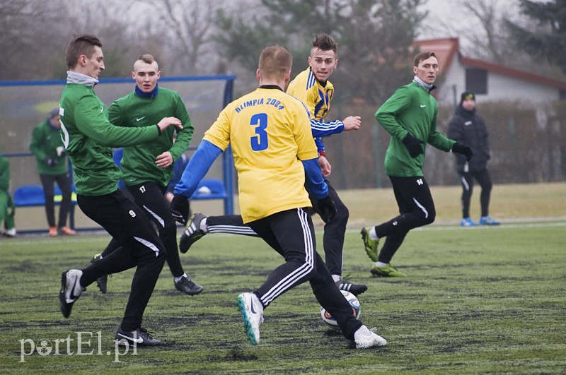  Olimpia wygrała z Powiślem zdjęcie nr 121581