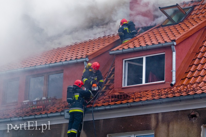  Pożar na Sadowej, mieszkańcy ewakuowani zdjęcie nr 122170