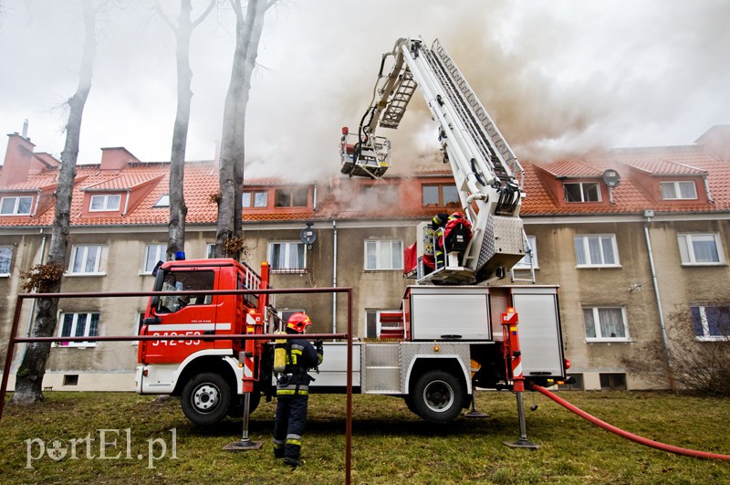  Pożar na Sadowej, mieszkańcy ewakuowani zdjęcie nr 122163