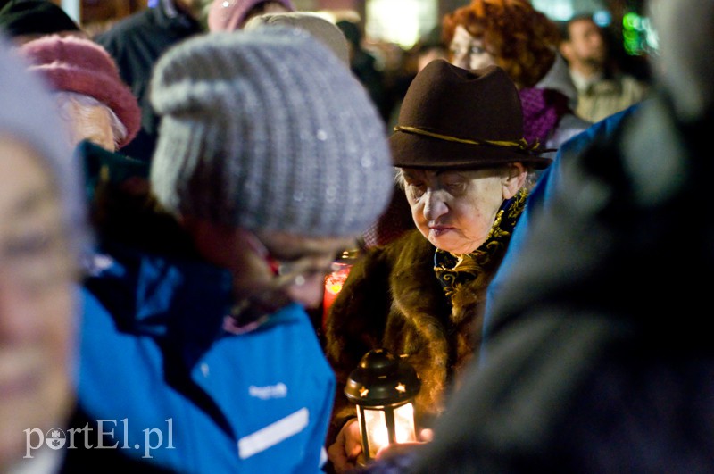  Z krzyżem przez miasto zdjęcie nr 124125