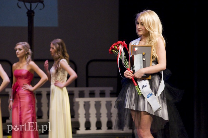  Nowa miss trenuje fitness zdjęcie nr 124722