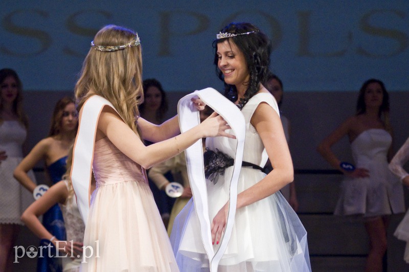  Nowa miss trenuje fitness zdjęcie nr 124739