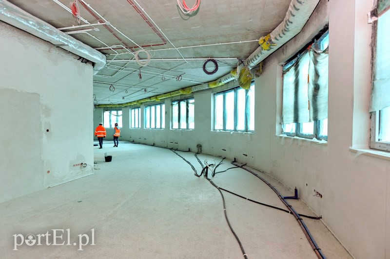 Praca wre, sąd się pnie zdjęcie nr 124906