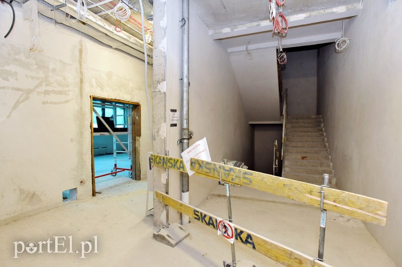 Praca wre, sąd się pnie zdjęcie nr 124908