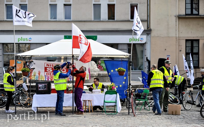 Wiedza o społeczeństwie według KOD-u zdjęcie nr 125085