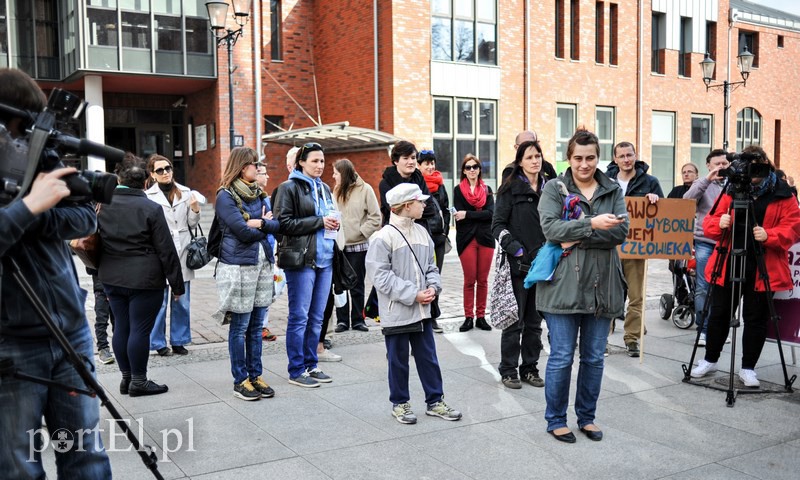 Wieszakiem w aborcję zdjęcie nr 125104