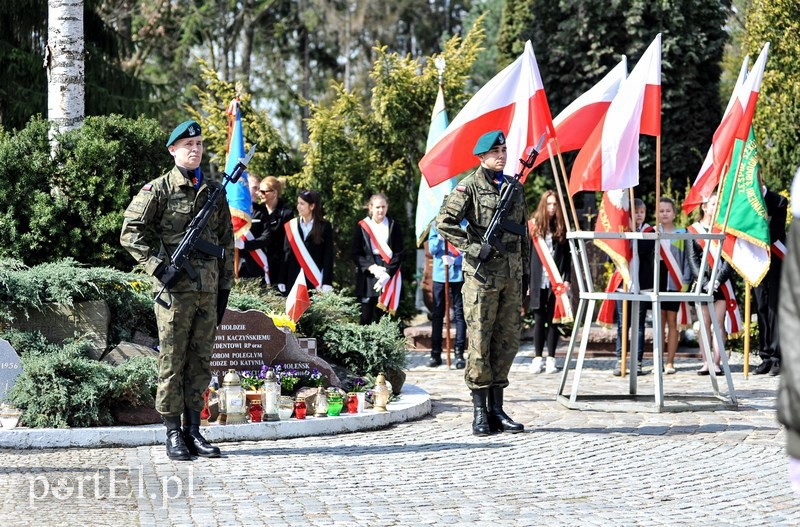 Uczcili 6. rocznicę katastrofy smoleńskiej zdjęcie nr 125182