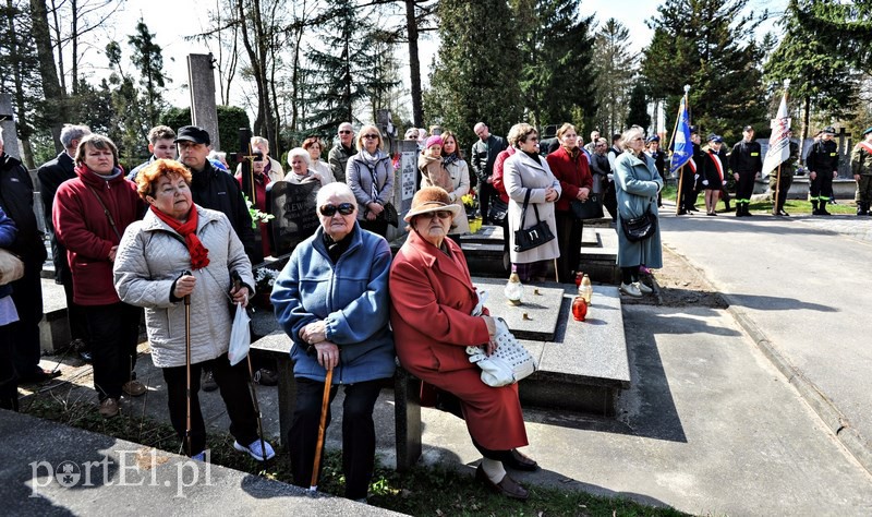 Uczcili 6. rocznicę katastrofy smoleńskiej zdjęcie nr 125187