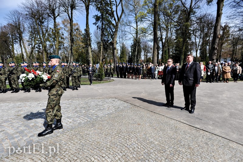 Uczcili 6. rocznicę katastrofy smoleńskiej zdjęcie nr 125196