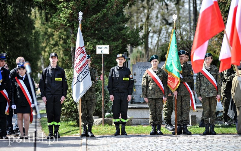 Uczcili 6. rocznicę katastrofy smoleńskiej zdjęcie nr 125183