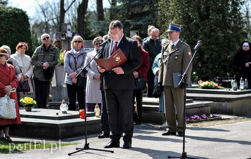 Uczcili 6. rocznicę katastrofy smoleńskiej zdjęcie nr 125190