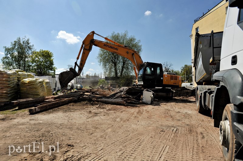 Po kamienicy pozostało wspomnienie zdjęcie nr 126538