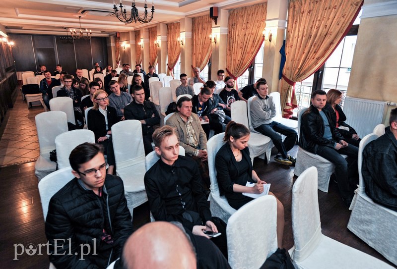 Proste odpowiedzi na trudne pytania zdjęcie nr 126585