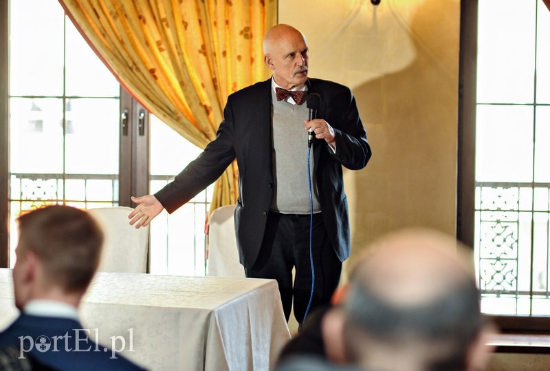 Proste odpowiedzi na trudne pytania zdjęcie nr 126583