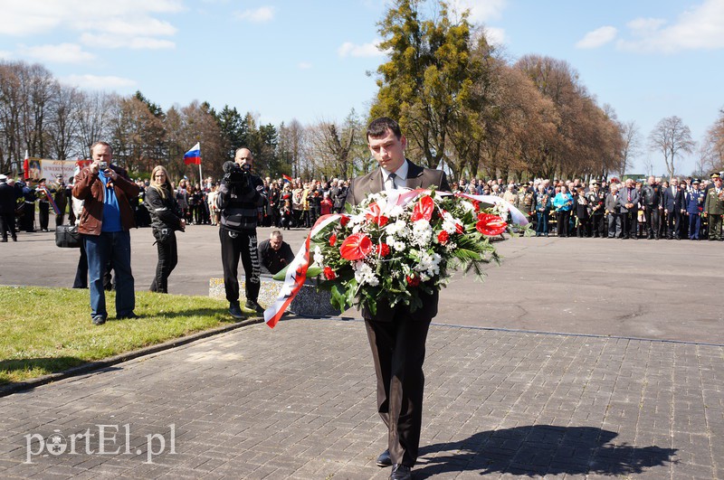 Ramię w ramię oddali hołd poległym zdjęcie nr 126613