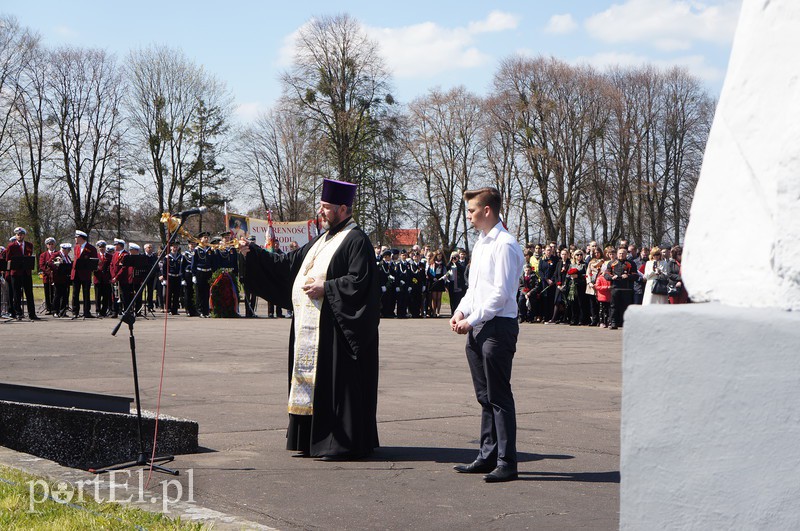 Ramię w ramię oddali hołd poległym zdjęcie nr 126610