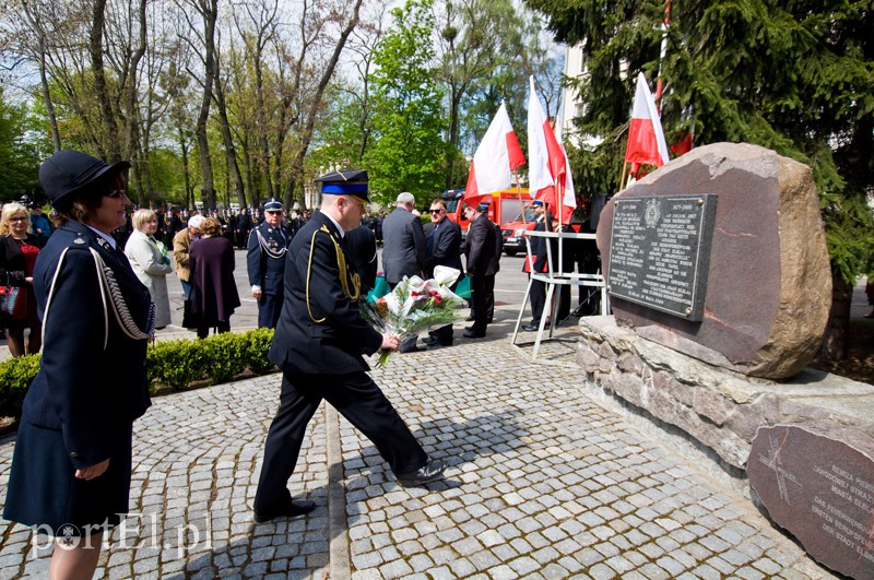 Dla strażaków awanse, dla komendanta emerytura zdjęcie nr 126839