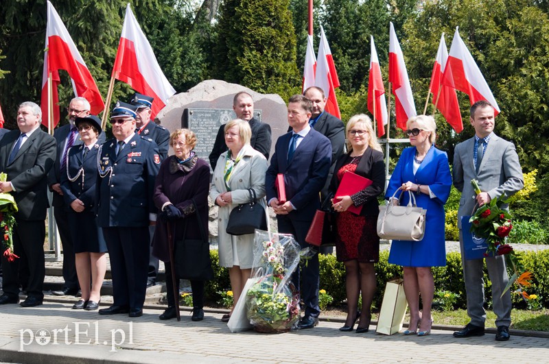 Dla strażaków awanse, dla komendanta emerytura zdjęcie nr 126845