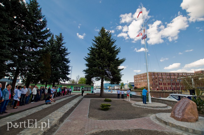 Stopy wody pod kilem zdjęcie nr 127212