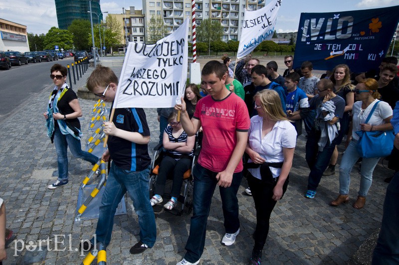  Każdy inny, wszyscy równi zdjęcie nr 127600