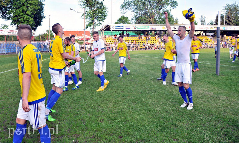 Olimpia mistrzem III ligi! zdjęcie nr 128284