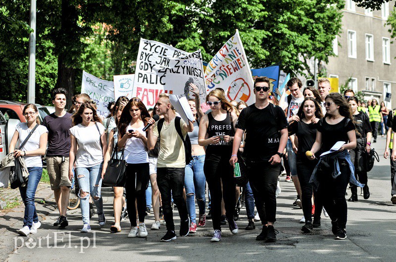 Happening „Młodość wolna od papierosa” zdjęcie nr 128855