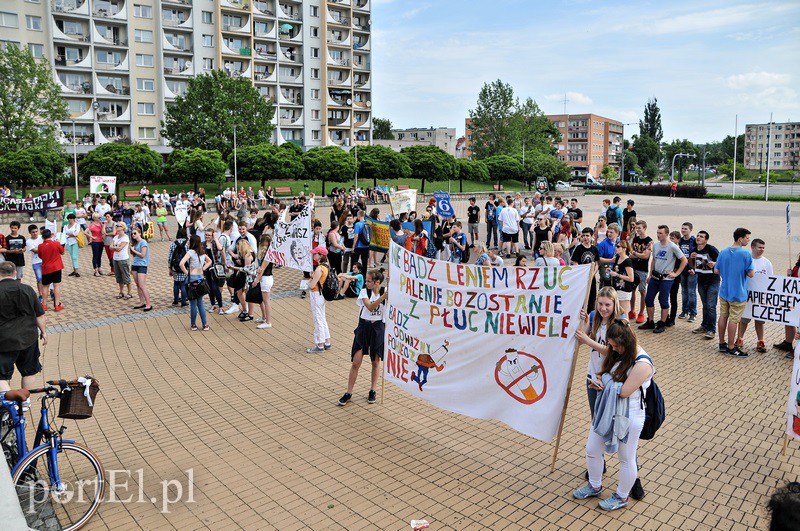 Happening „Młodość wolna od papierosa” zdjęcie nr 128881