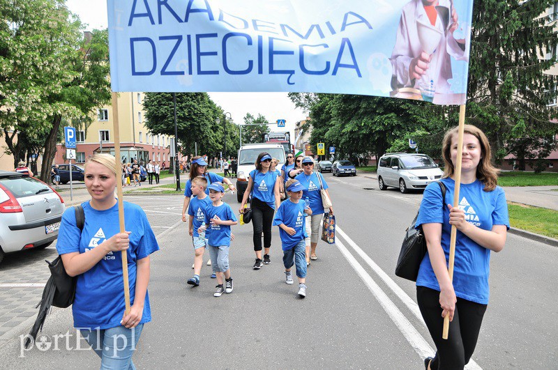 Studenci zaczęli zabawę zdjęcie nr 128930