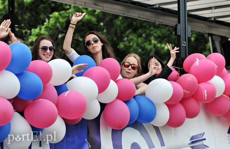 Studenci zaczęli zabawę zdjęcie nr 128926