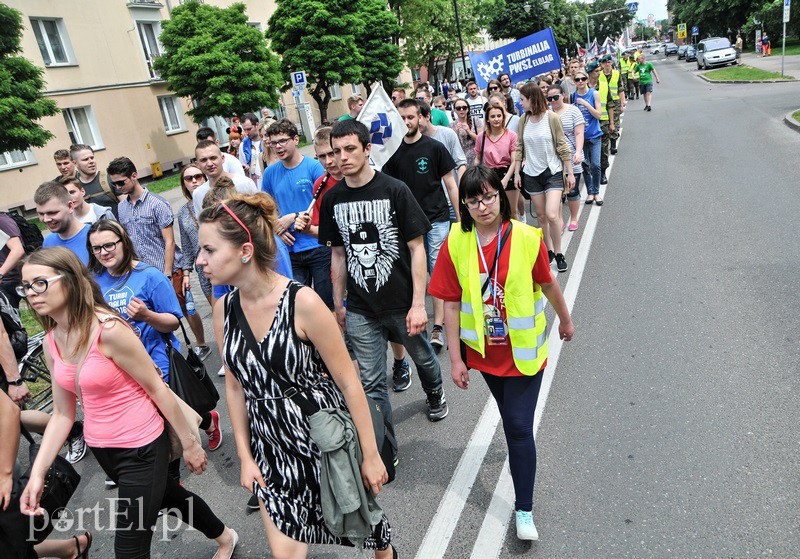 Studenci zaczęli zabawę zdjęcie nr 128932