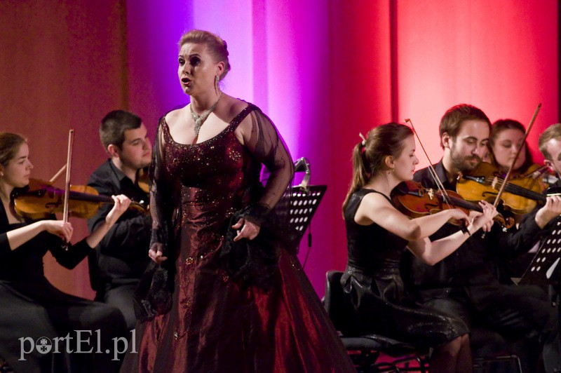 Miłość niejeden ma dźwięk zdjęcie nr 130099