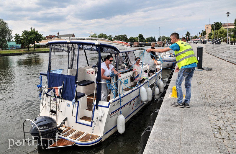 Galimatias z pętlą, czyli kobiety na wodzie zdjęcie nr 130241