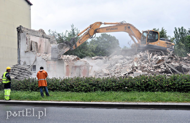 Kolejny budynek znika z miasta zdjęcie nr 130517