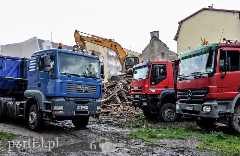 Kolejny budynek znika z miasta zdjęcie nr 130516