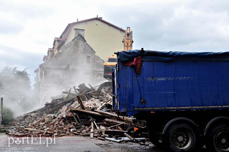 Kolejny budynek znika z miasta zdjęcie nr 130515