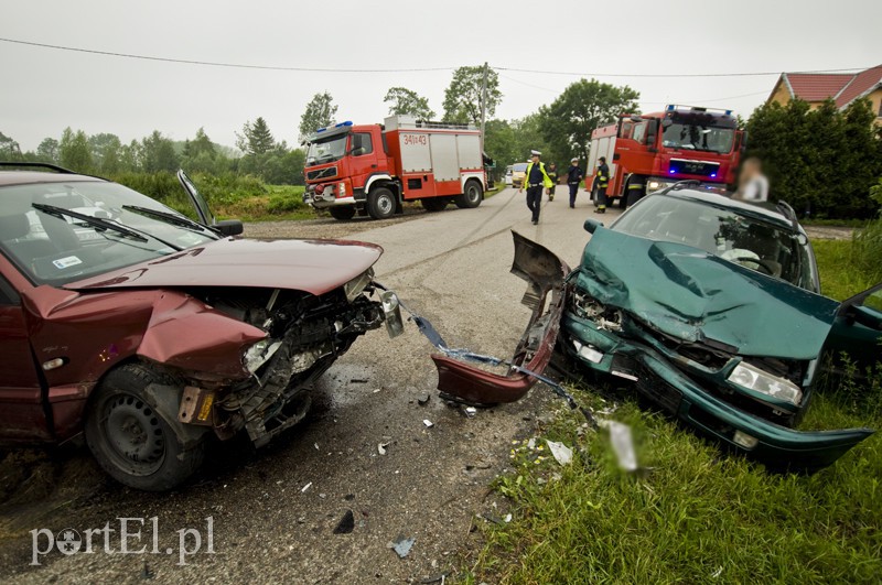 Czołówka dwóch passatów zdjęcie nr 130821