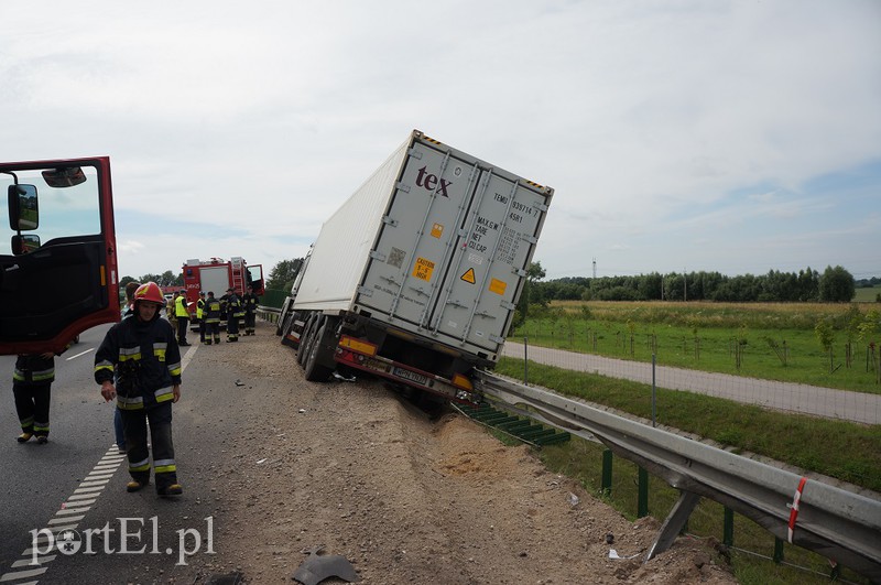 Wypadek na "siódemce", utrudnienia w ruchu  zdjęcie nr 131488