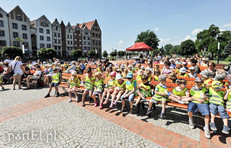 Wiersze i muzyka pod katedrą zdjęcie nr 131635