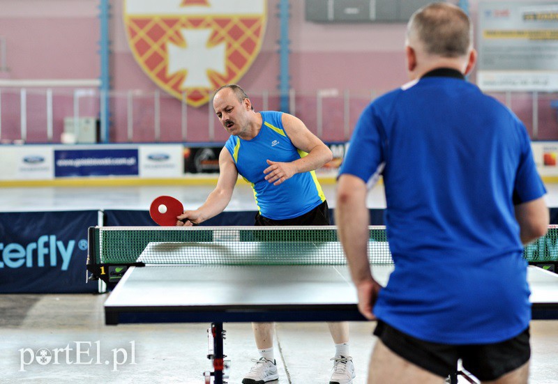 W ping-ponga na lodowisku zdjęcie nr 131924