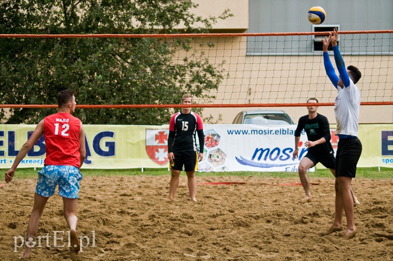 Olsztynianie najlepsi na elbląskiej plaży zdjęcie nr 132179