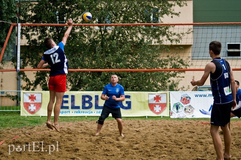 Olsztynianie najlepsi na elbląskiej plaży zdjęcie nr 132184