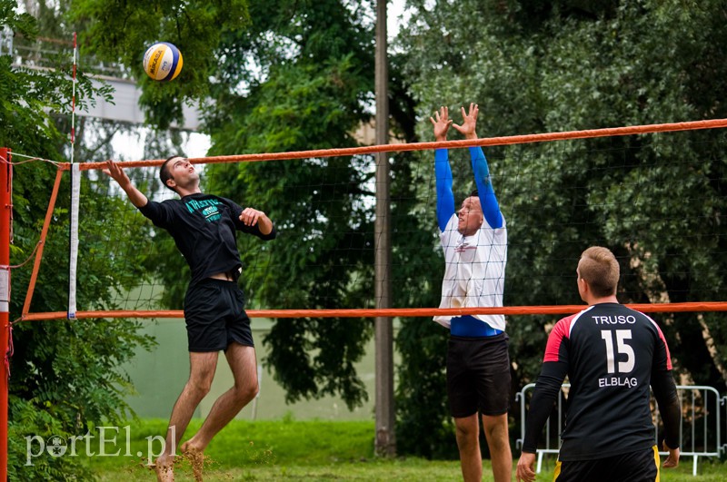 Olsztynianie najlepsi na elbląskiej plaży zdjęcie nr 132183