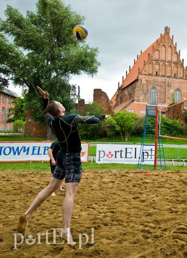 Olsztynianie najlepsi na elbląskiej plaży zdjęcie nr 132196