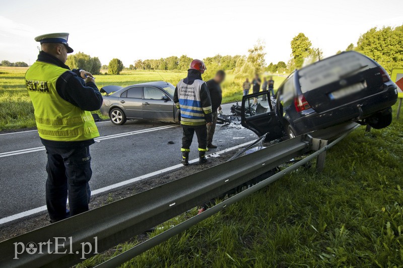  Czołowe zderzenie pod Elblągiem zdjęcie nr 132457