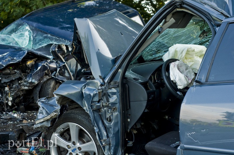  Czołowe zderzenie pod Elblągiem zdjęcie nr 132464