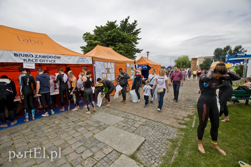 Elbląg  Ludzie z żelaza opanowali Elbląg